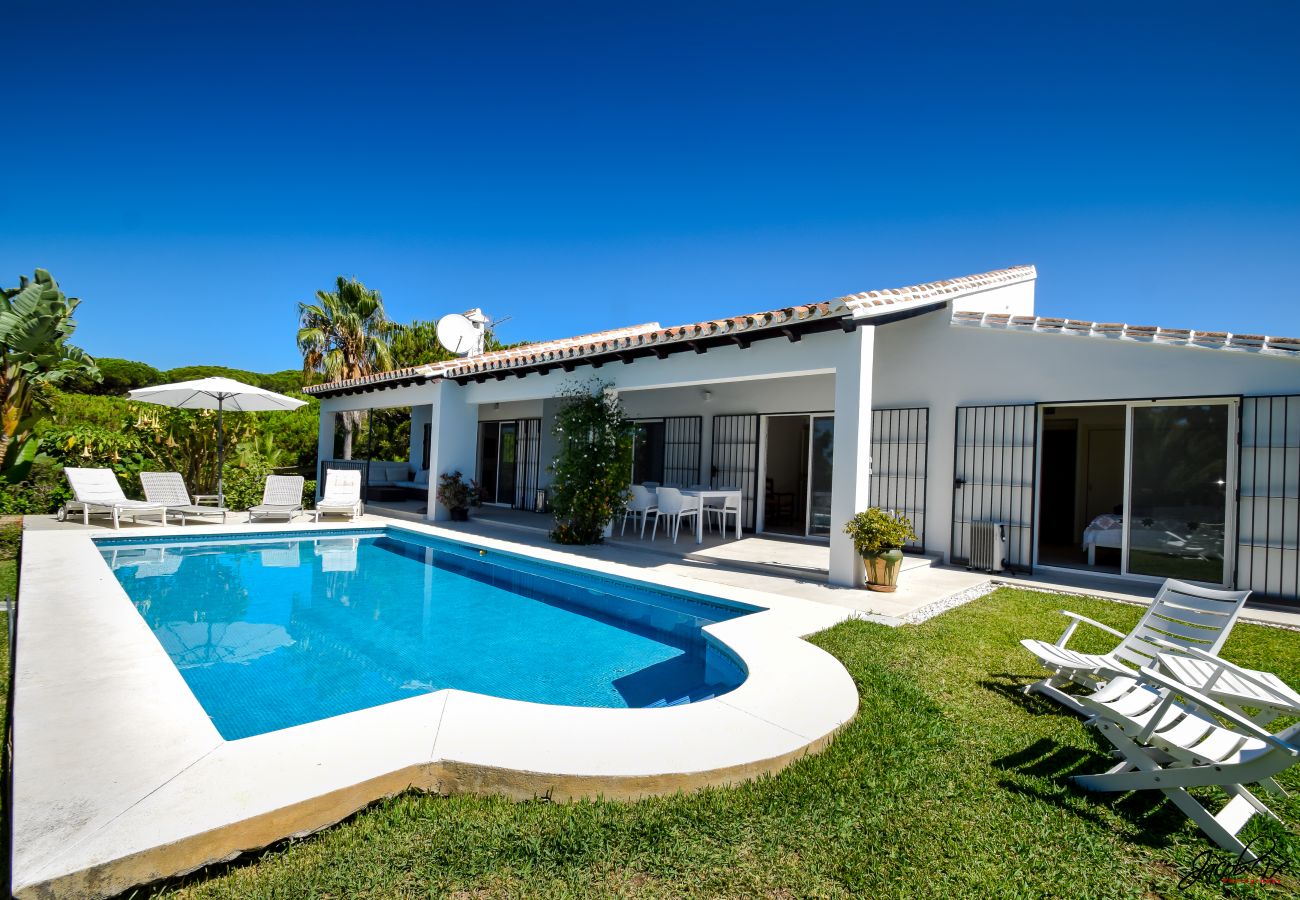 Villa in Marbella - 8738 - GREAT VILLA NEAR BEACH & MARBELLA