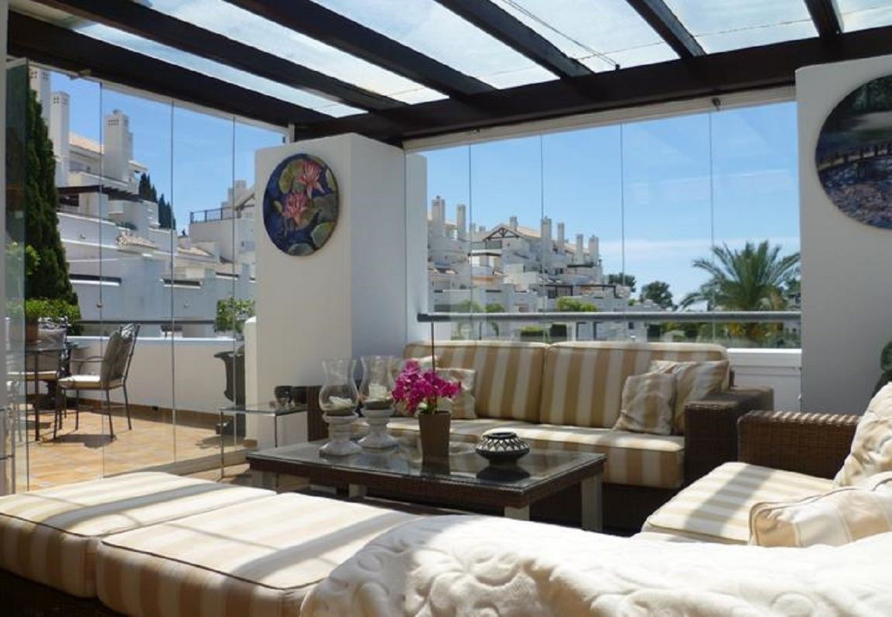 Apartment in Marbella - WONDERFUL PENTHOUSE BY LOS MONTEROS BEACH