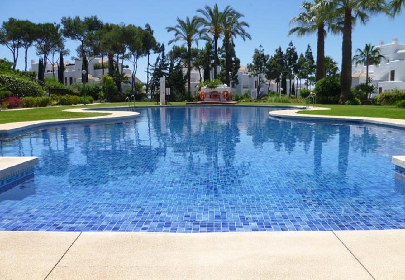 Apartment in Marbella - WONDERFUL PENTHOUSE BY LOS MONTEROS BEACH