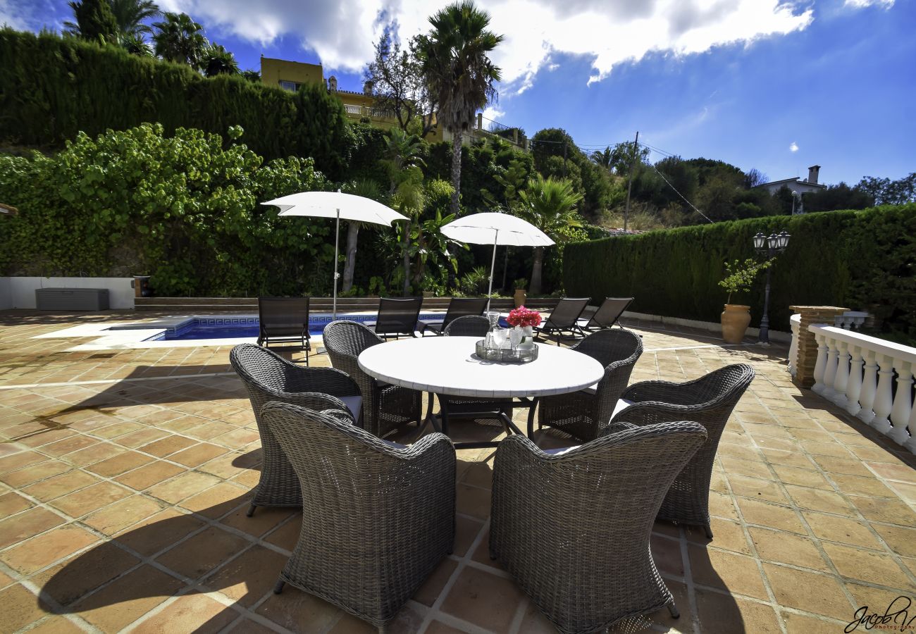 Villa in Marbella - 14177 - Exquisite villa near beach! Heated pool*