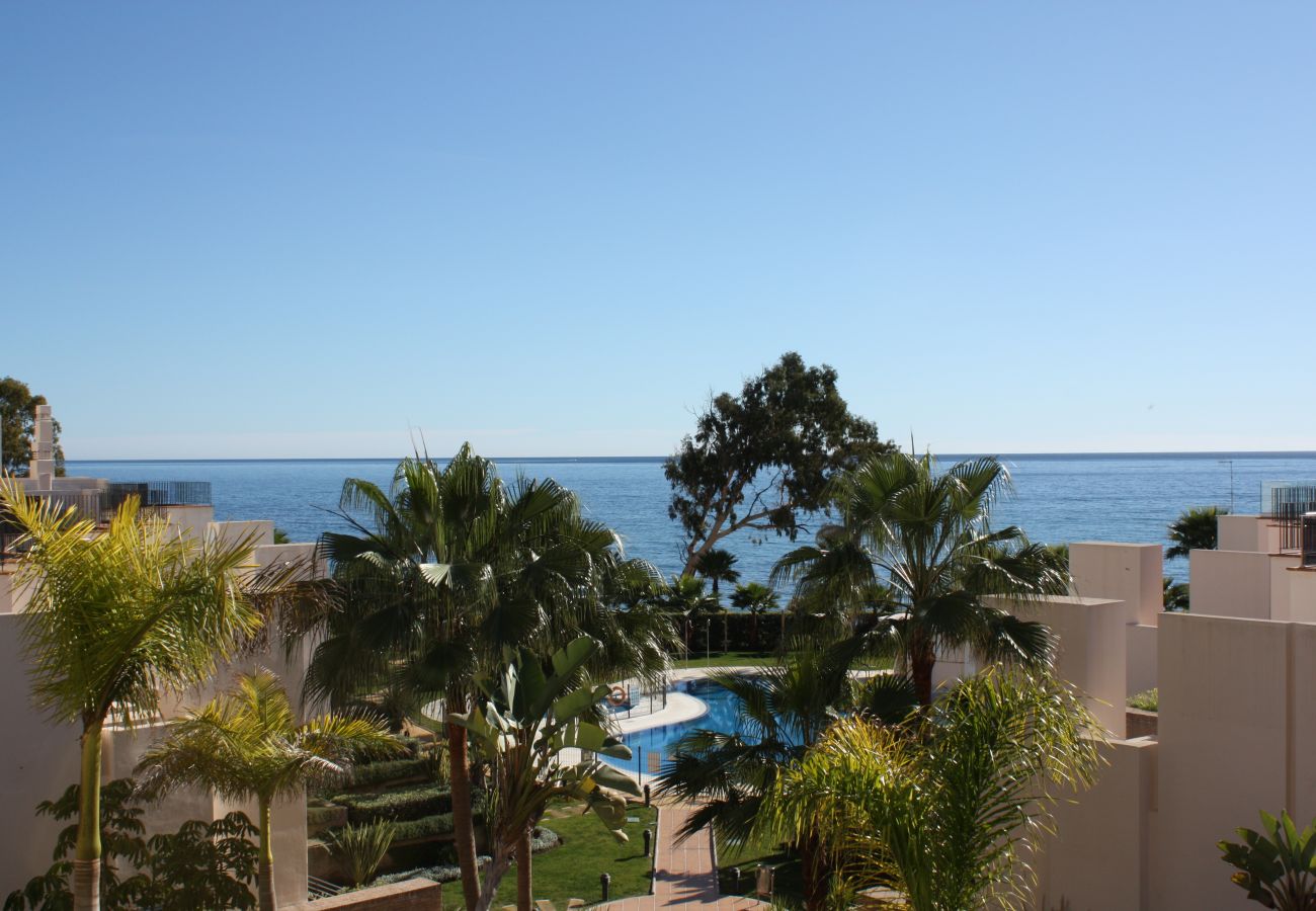 Apartment in Estepona - 125