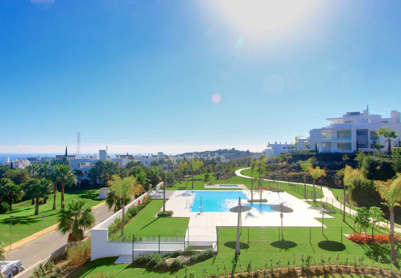 Apartment in Estepona - 2288 Luxury Penthouse with Private Rooftop Pool