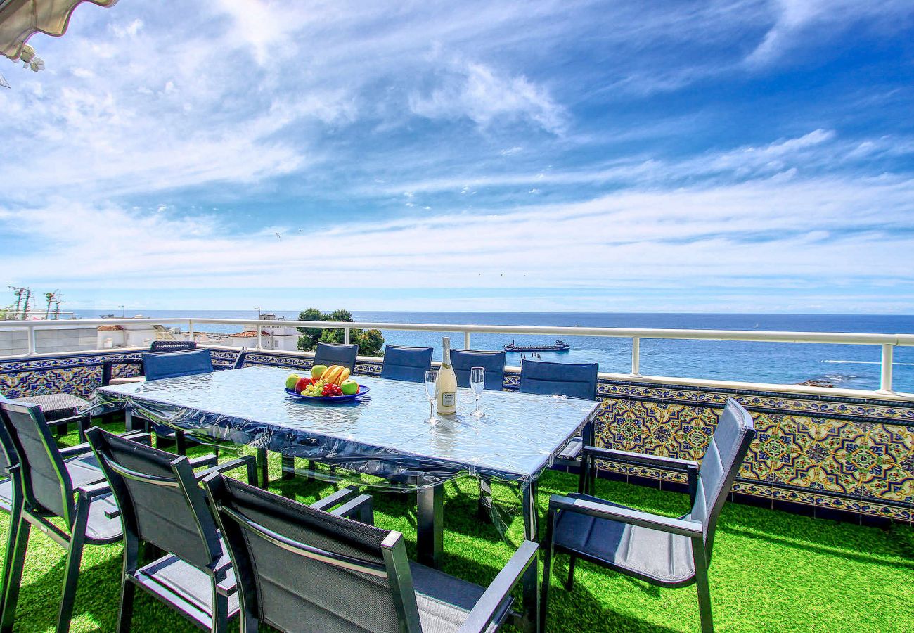 Apartment in Marbella - Stunning Duplex Penthouse with Panoramic Sea Views