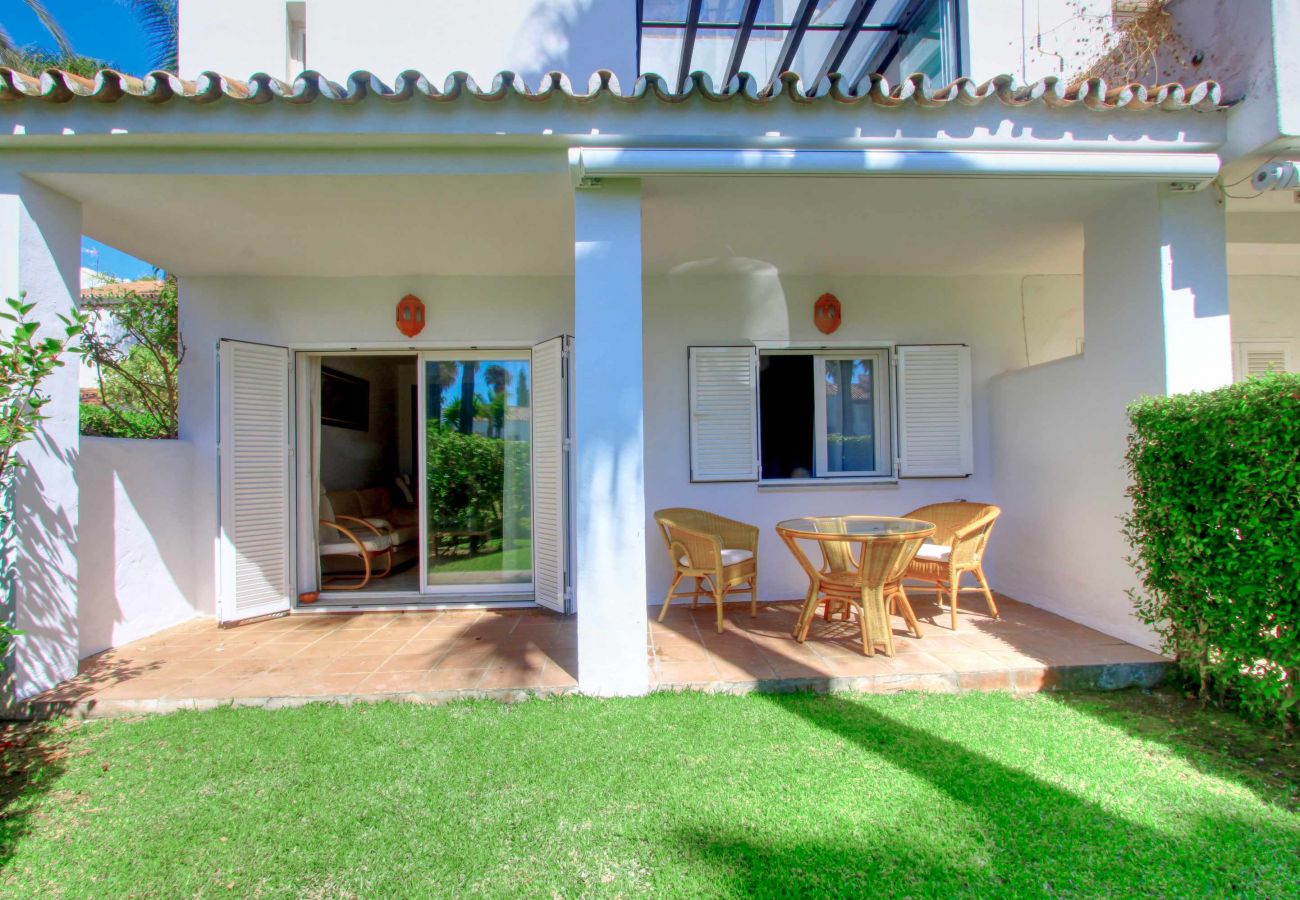 Townhouse in Marbella -  Beachfront Paradise in Bahia de Marbella