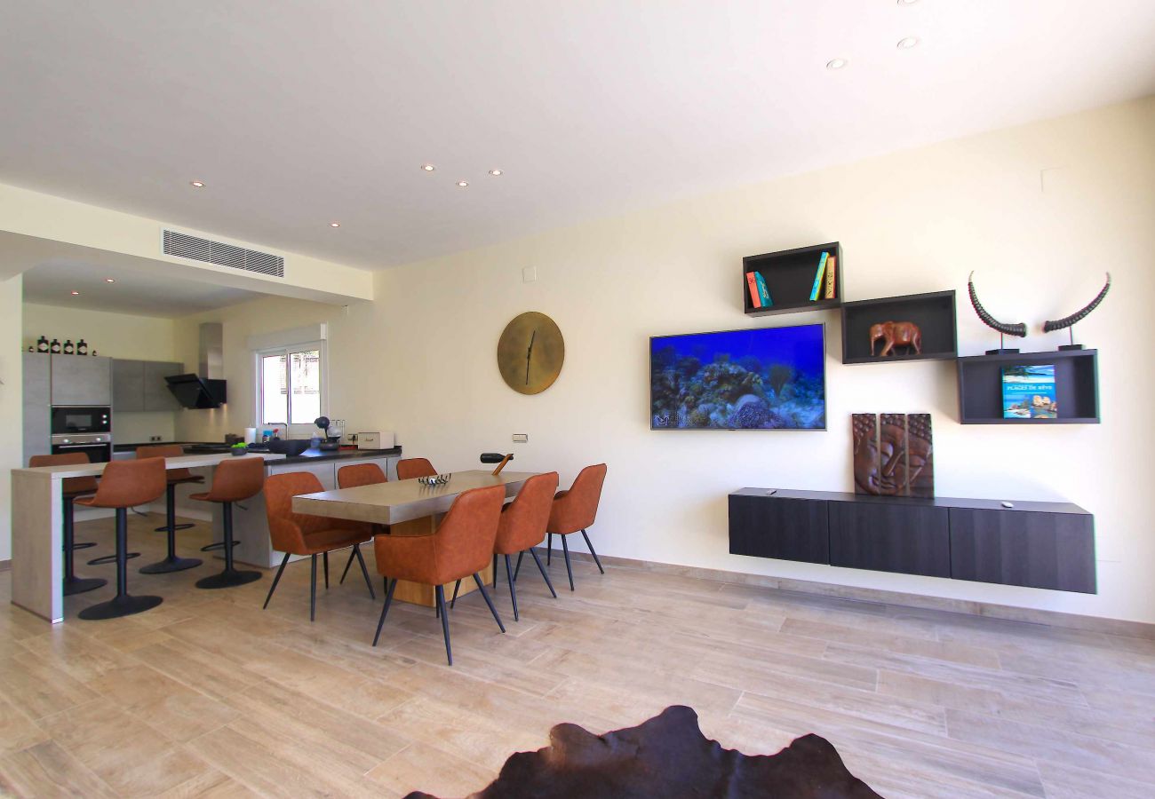 Villa in Mijas Costa - 1166 Modern Luxury Villa with Panoramic Golf Views