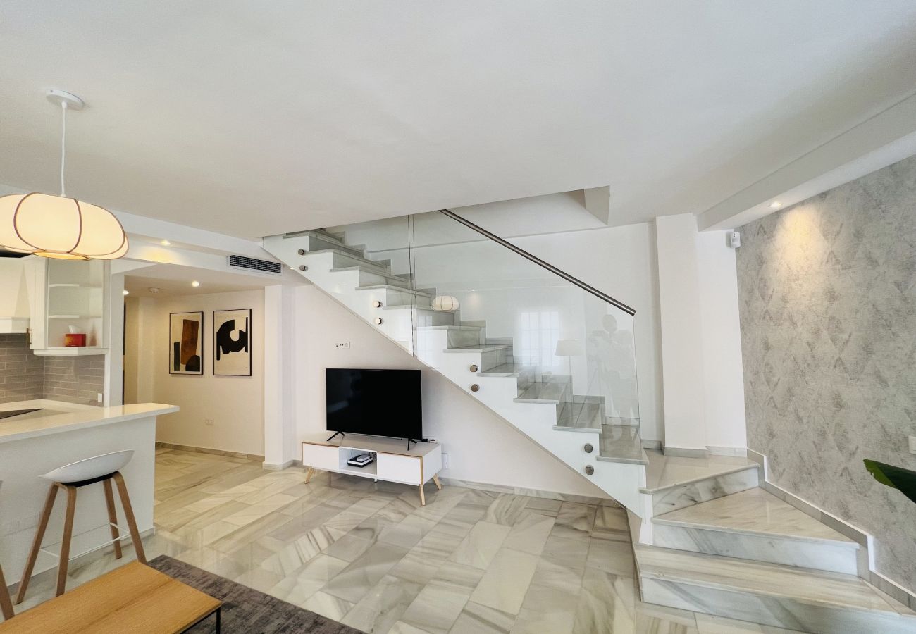 Apartment in Marbella - 3010 Spacious Luxury Family Apartment in Marbella's Heart